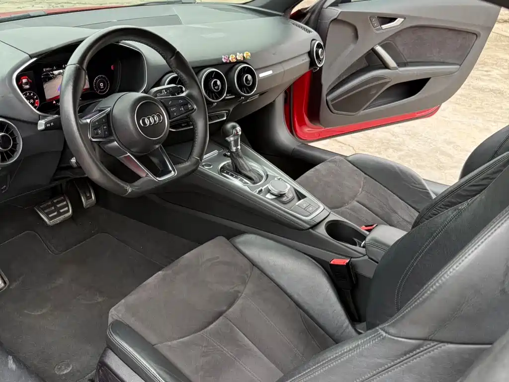 Audi TT 2015 TT Coupe 45 TFSI
