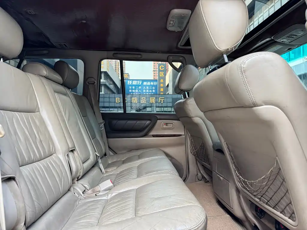 Toyota Land Cruiser — миниатюра 19