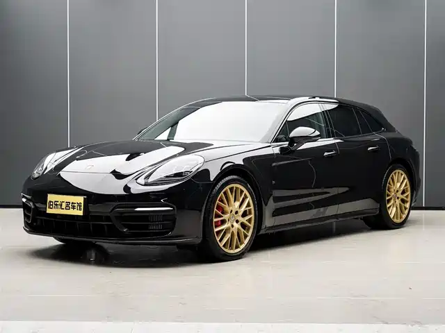 PORSCHE PANAMERA 2022