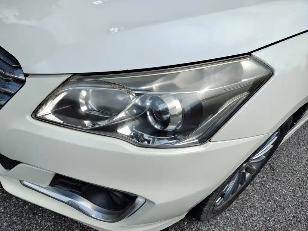 Suzuki Alivio — миниатюра 14