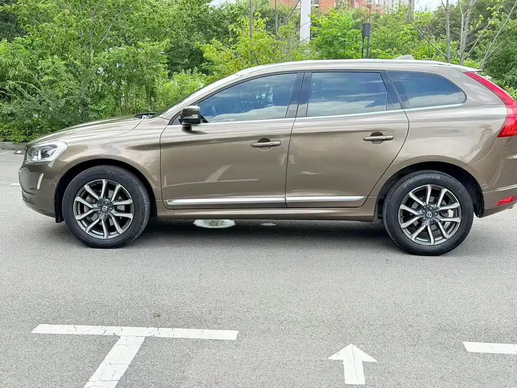 Volvo XC60 — миниатюра 7