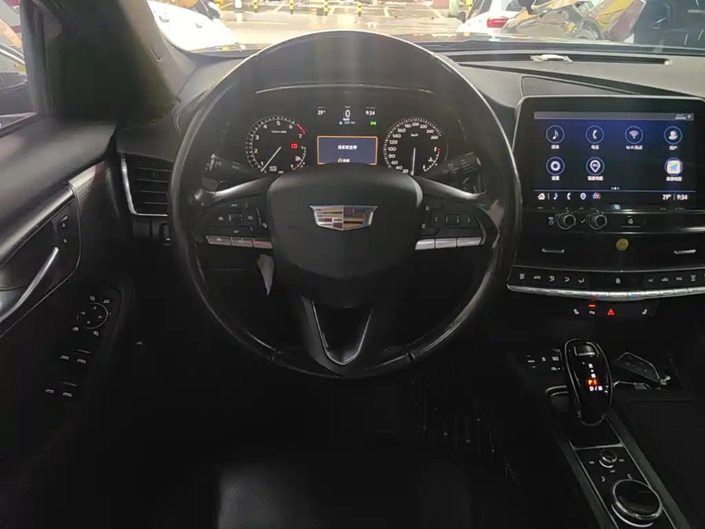 Cadillac CT5 — миниатюра 11