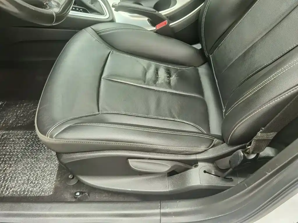 Buick Excelle — миниатюра 20