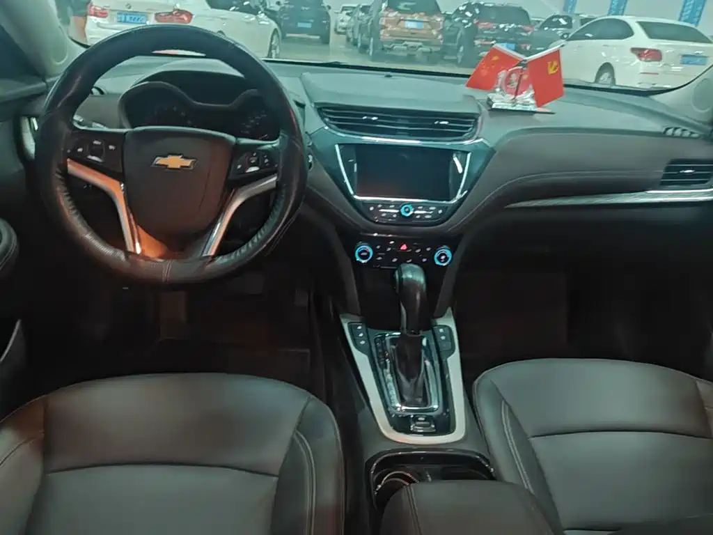 Chevrolet Malibu — миниатюра 10