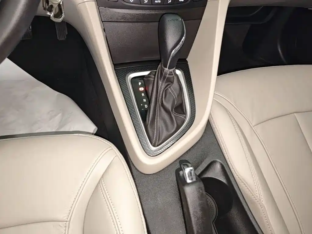Buick Excelle — миниатюра 14
