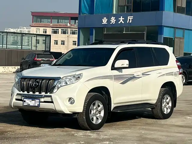 toyota prado