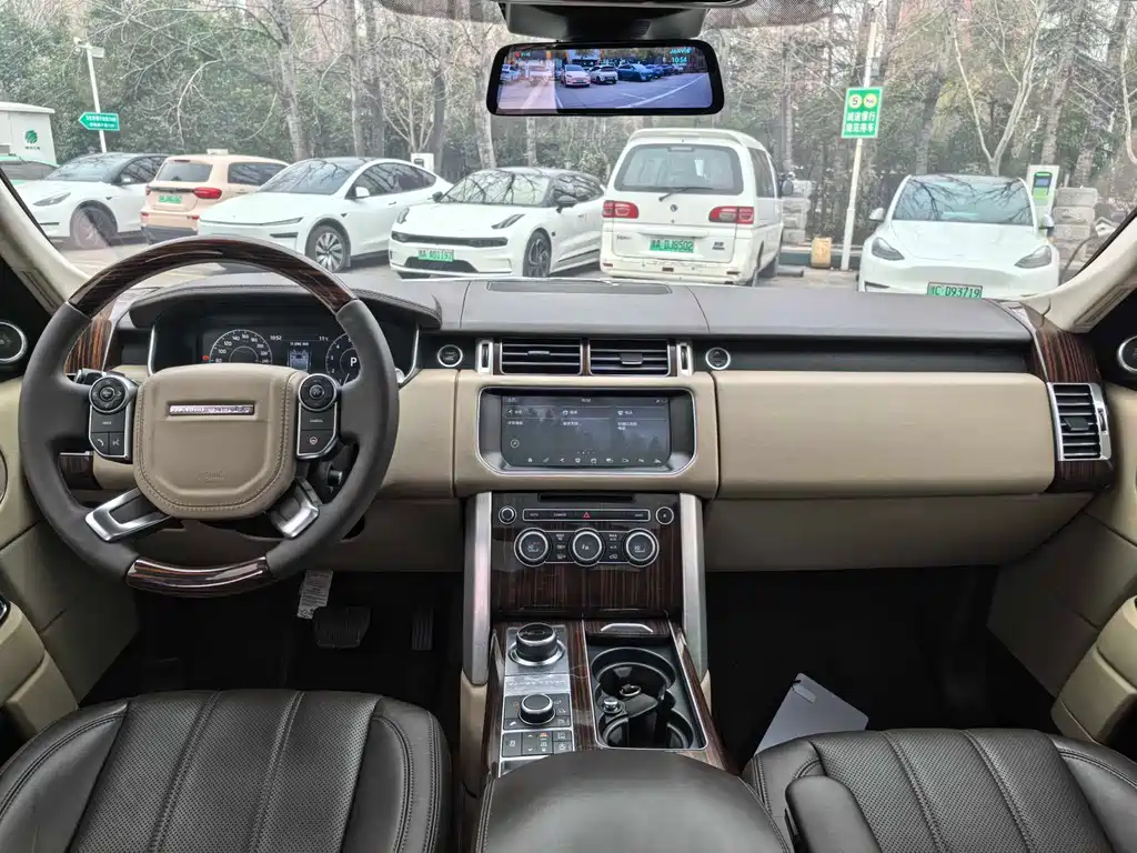 Land Rover Range Rover 2017 3.0 SC V6 Vogue SE Long Wheelbase