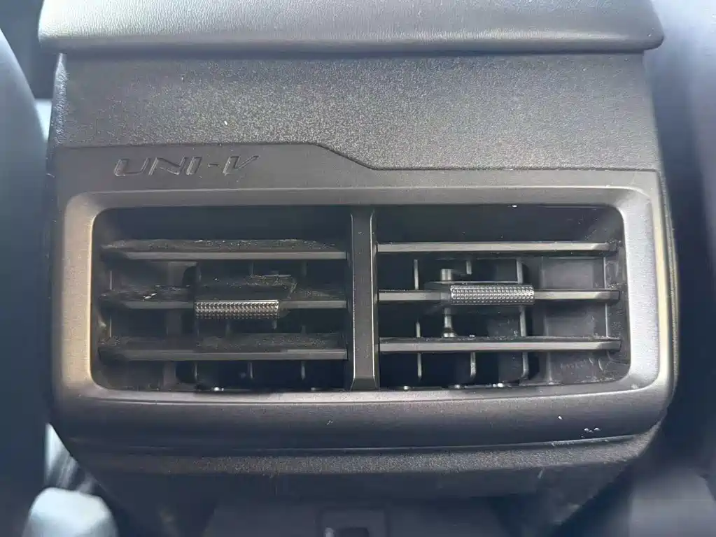 Changan UNI-V — миниатюра 11