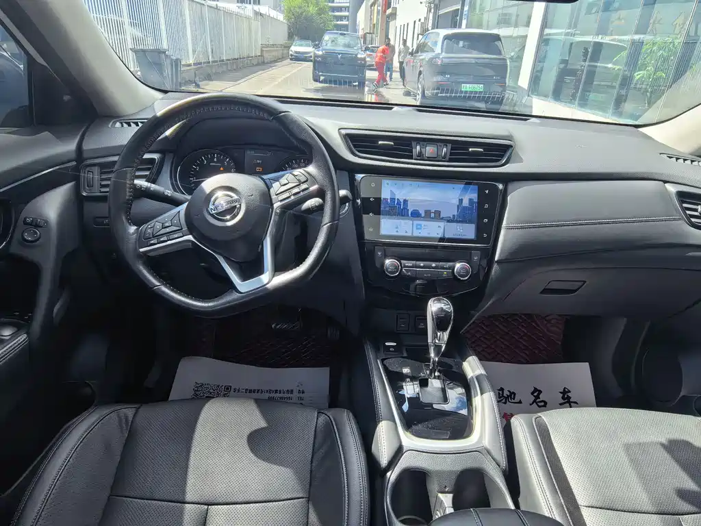 Nissan X-Trail — миниатюра 8