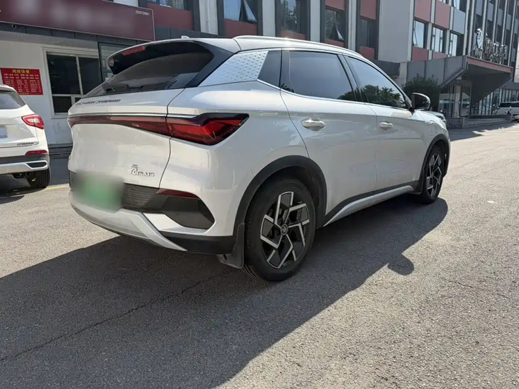 BYD Yuan Plus — миниатюра 12