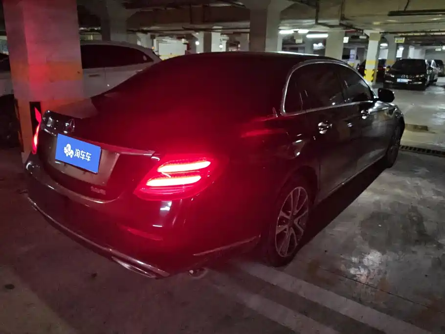 Mercedes-Benz E-Class — миниатюра 3
