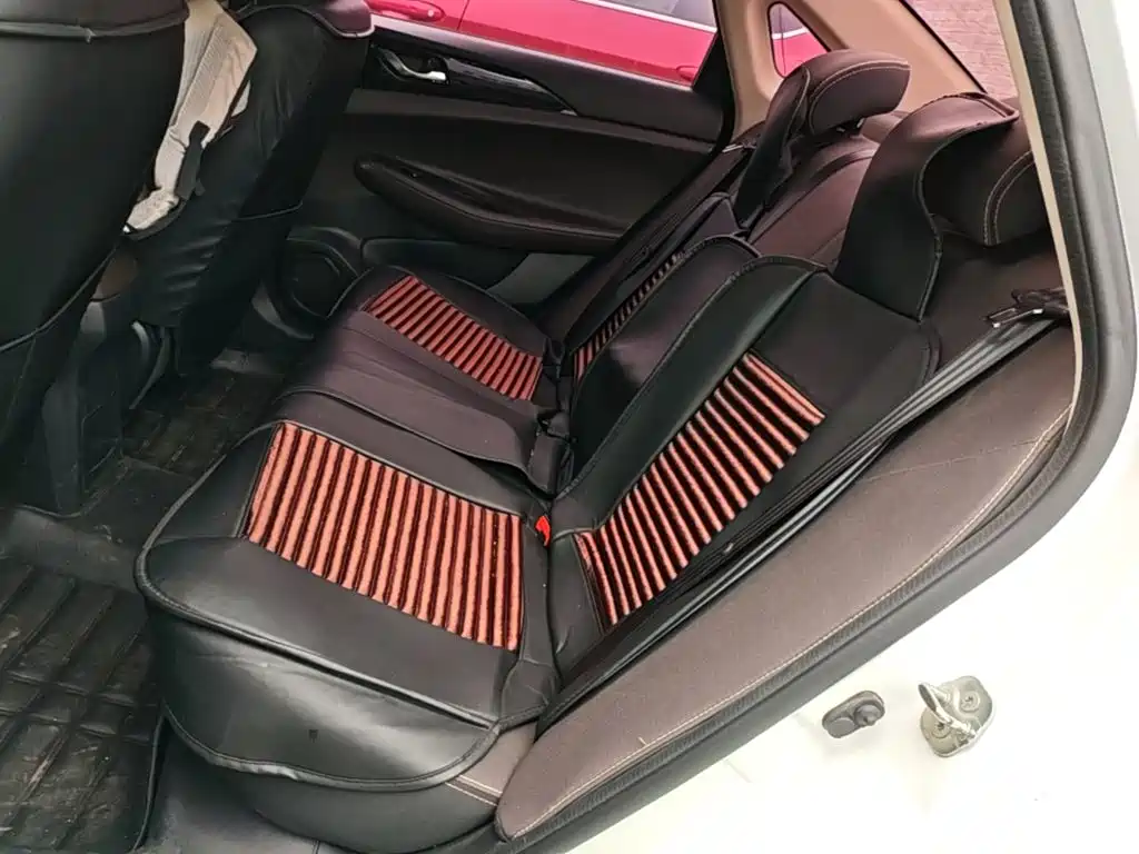 Changan Eado DT — миниатюра 17