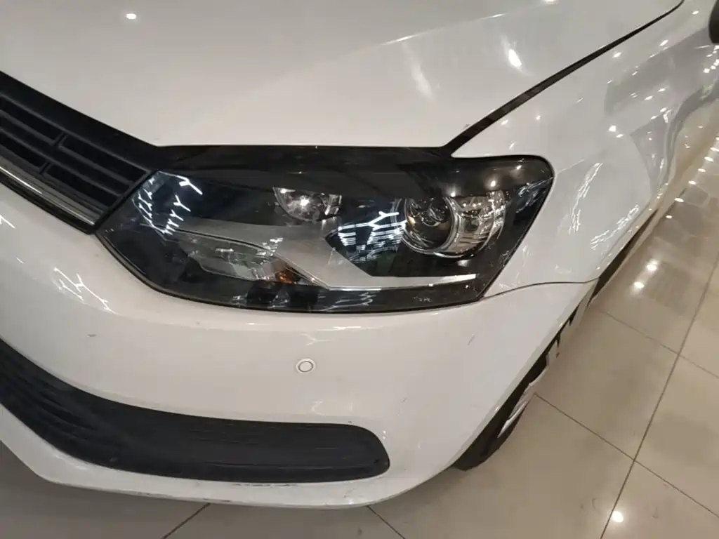 Volkswagen Polo — миниатюра 24