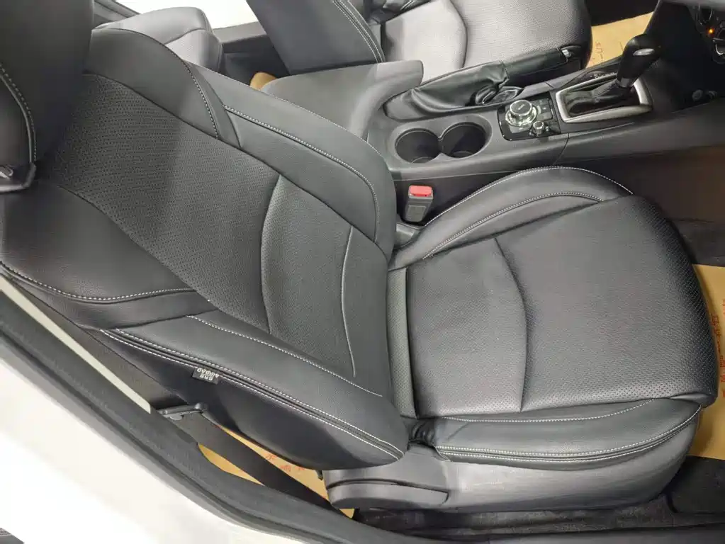 Mazda 3 Axela — миниатюра 10