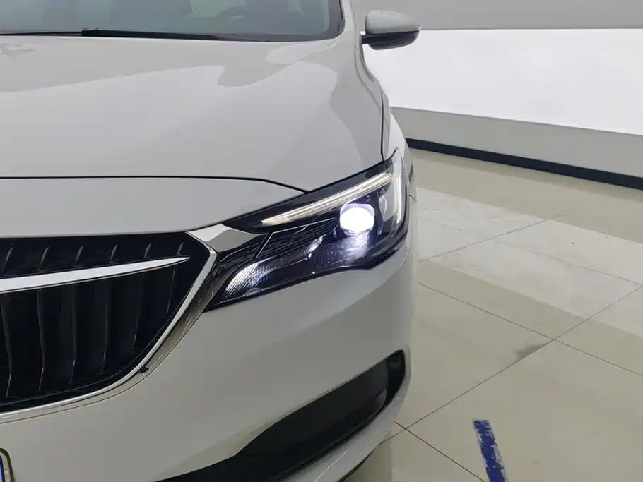 Buick GL6 — миниатюра 5