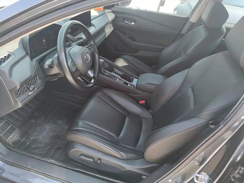 Honda Accord — миниатюра 15