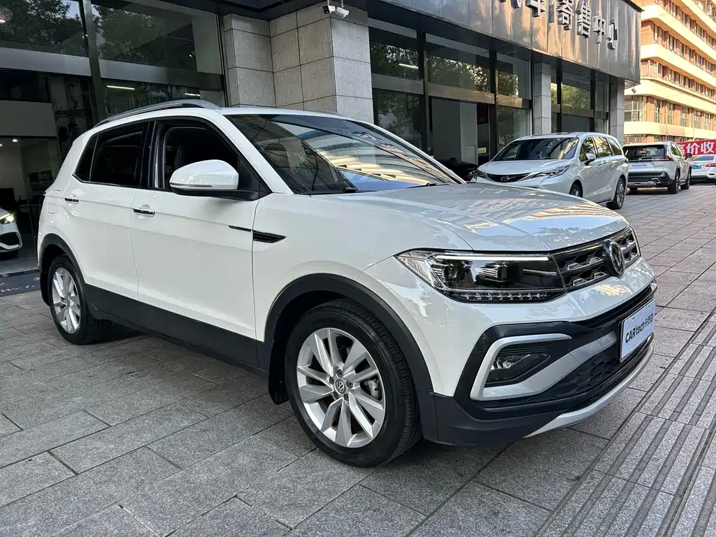 Volkswagen T-Cross — миниатюра 3