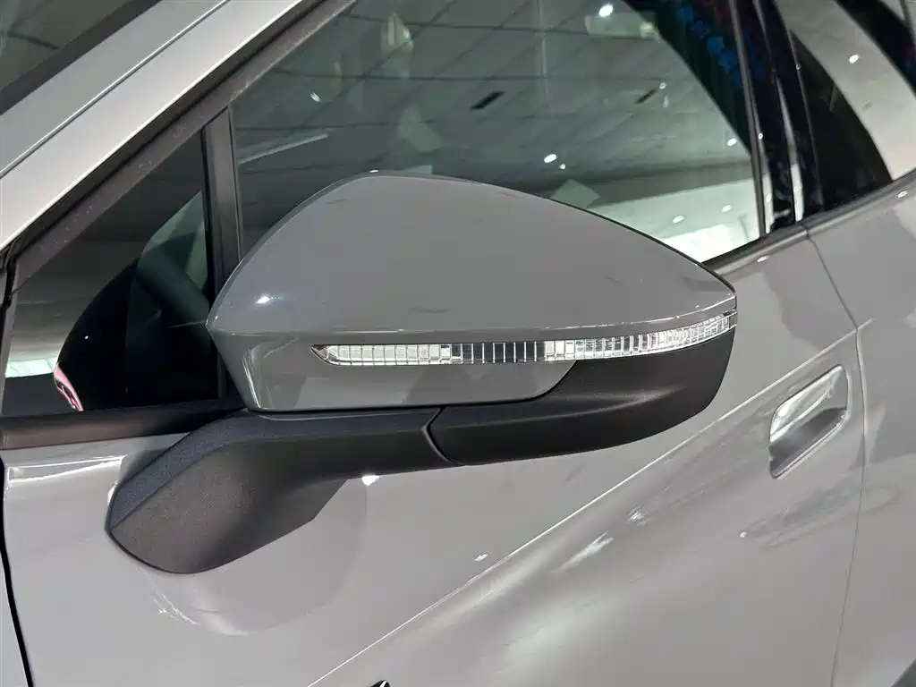 Volkswagen ID.4 Crozz — миниатюра 10