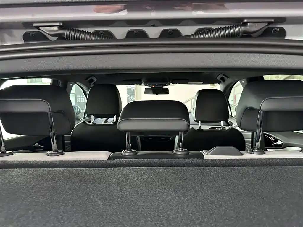 Volkswagen ID.4 Crozz — миниатюра 16