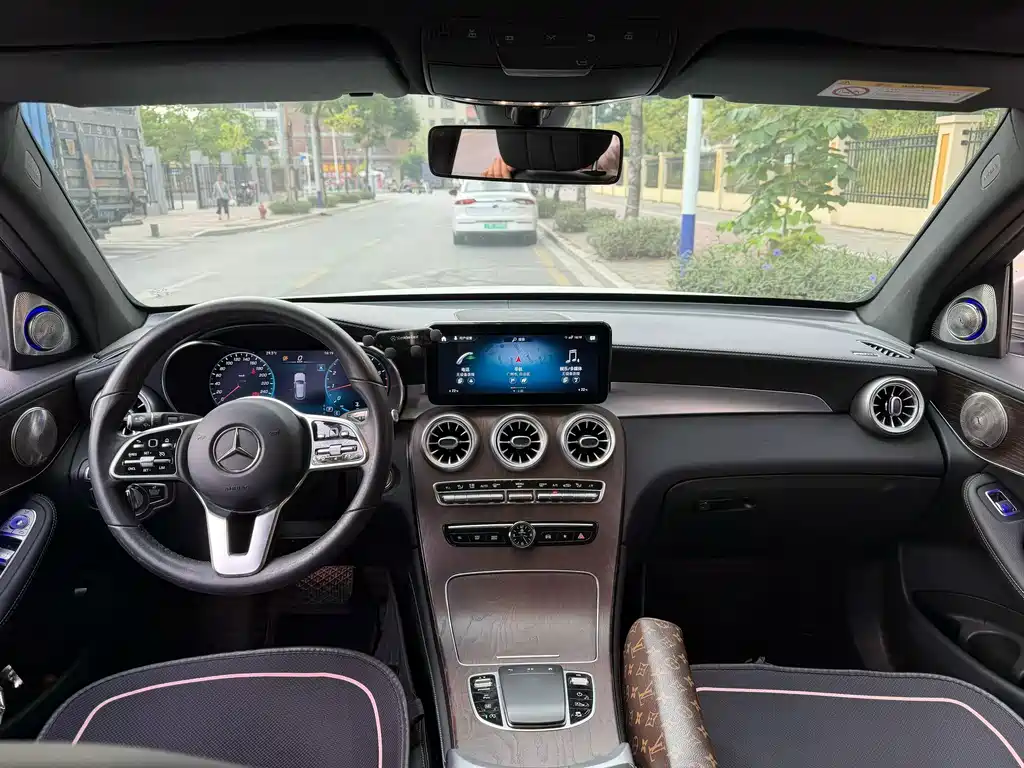 Mercedes-Benz GLC — миниатюра 6