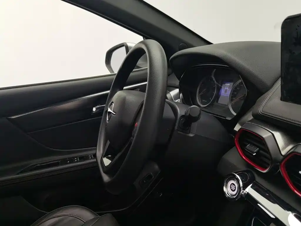 Haima Haima 8S — миниатюра 22