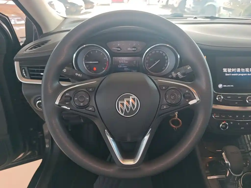Buick Verano — миниатюра 7