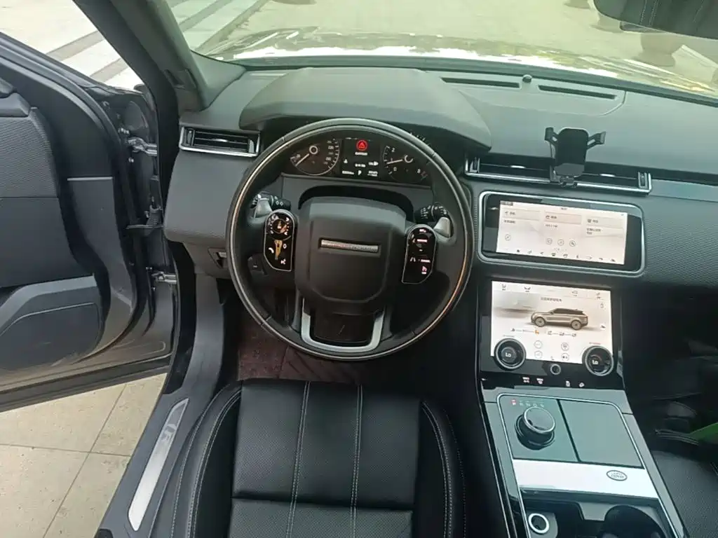 Land Rover Velar — миниатюра 11
