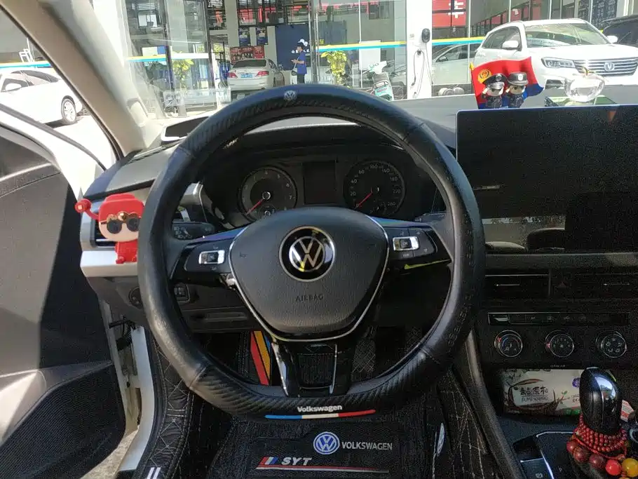 Volkswagen Lavida — миниатюра 15