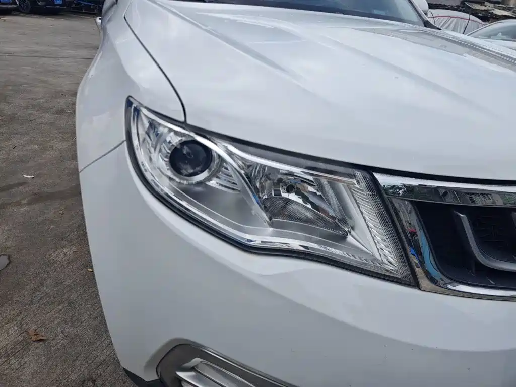 Geely Boyue — миниатюра 7
