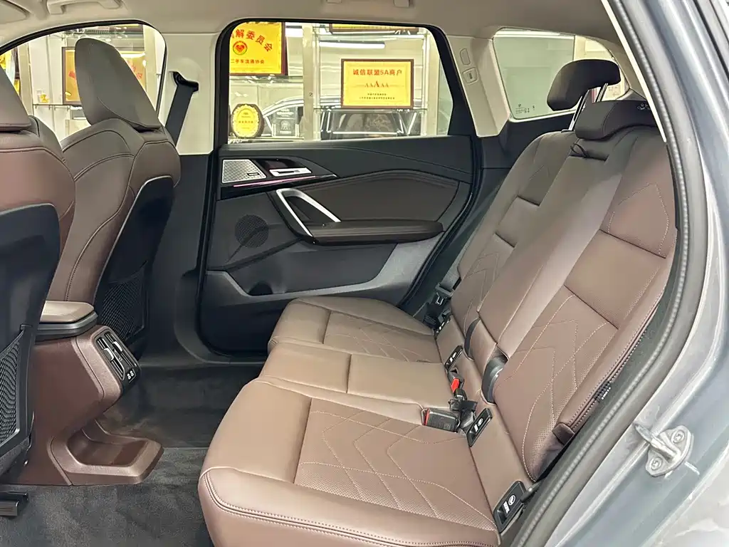 BMW X1 — миниатюра 8