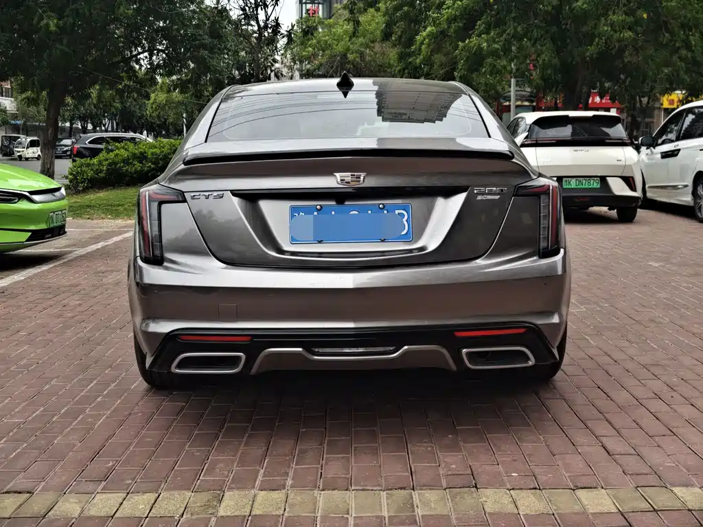 Cadillac CT5 — миниатюра 4