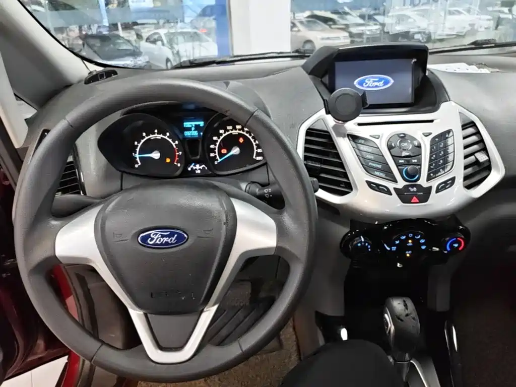 Ford Ecosport — миниатюра 10