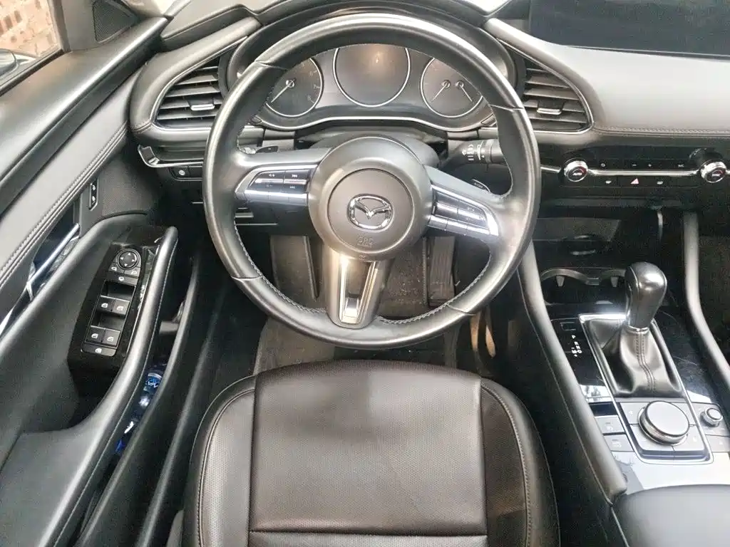 Mazda 3 Axela — миниатюра 6