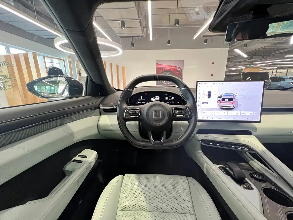 ZEEKR EXTREME KRYPTON 001