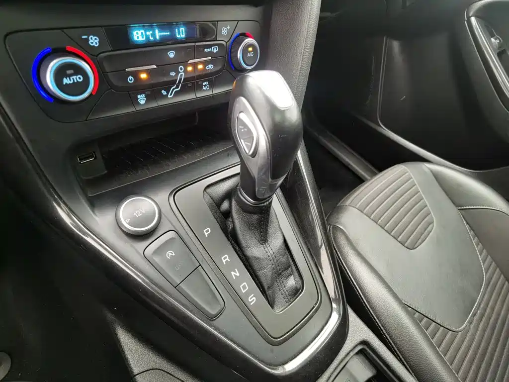 Ford Focus — миниатюра 13