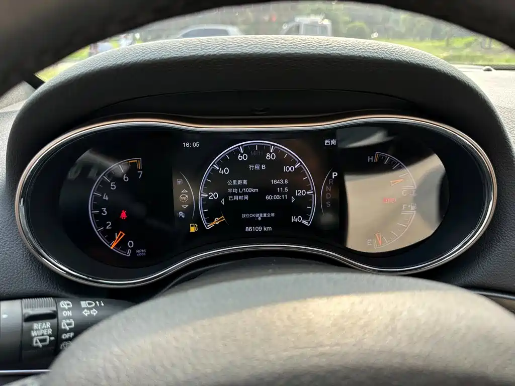 Jeep Grand Cherokee (Import) — миниатюра 12