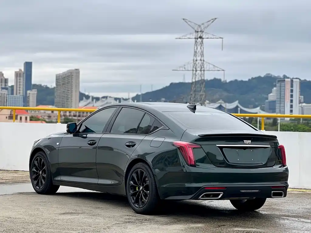 CADILLAC CT5