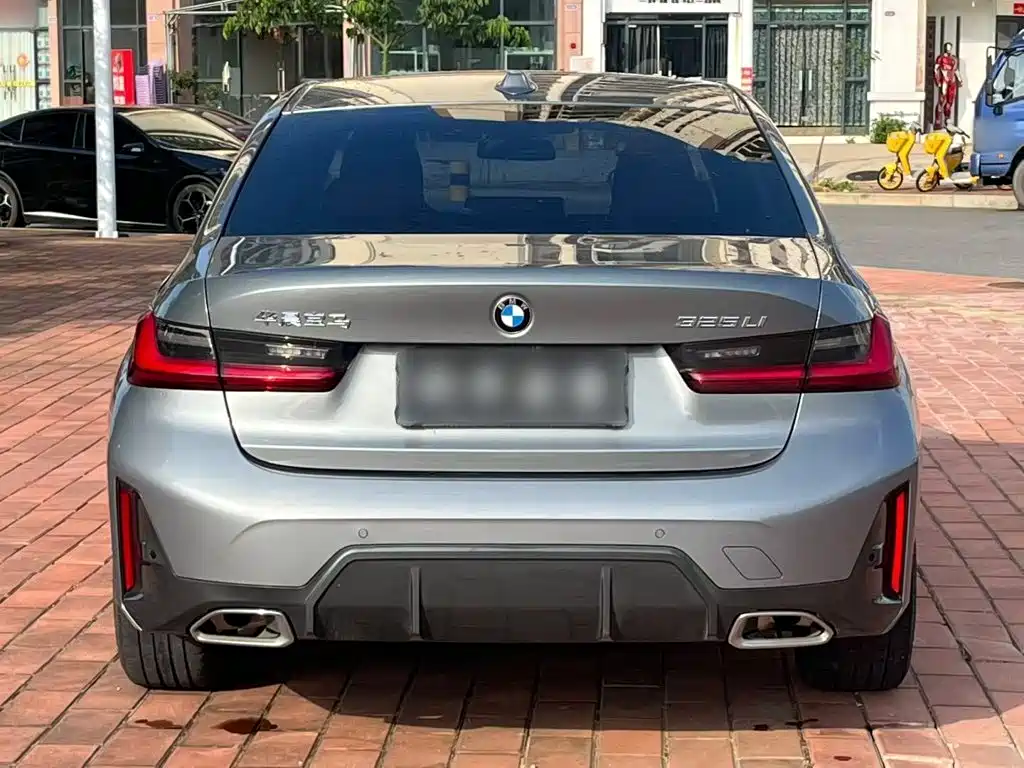 BMW 3 Series — миниатюра 6