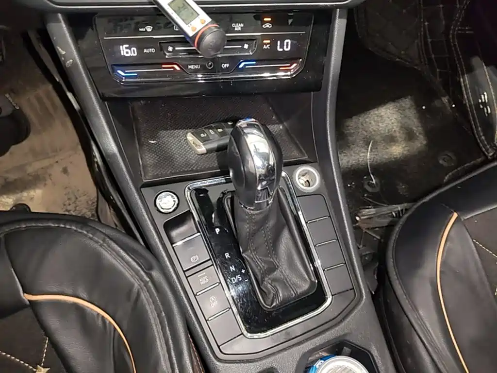Volkswagen Bora — миниатюра 14