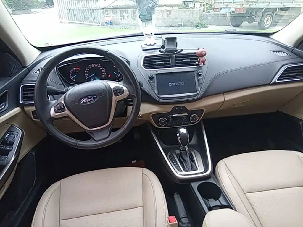 Ford Escort — миниатюра 10