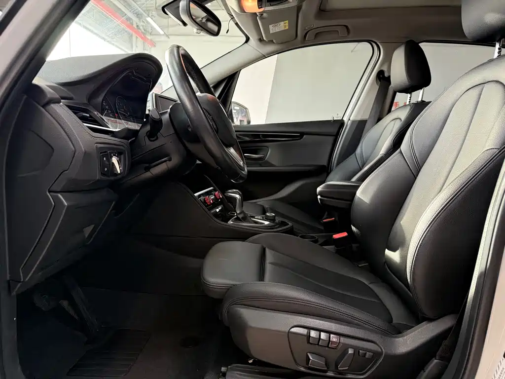 BMW 2 SERIES STATION WAGON