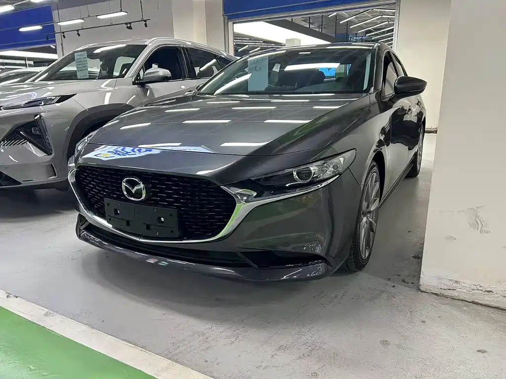 Mazda 3 Axela 2021