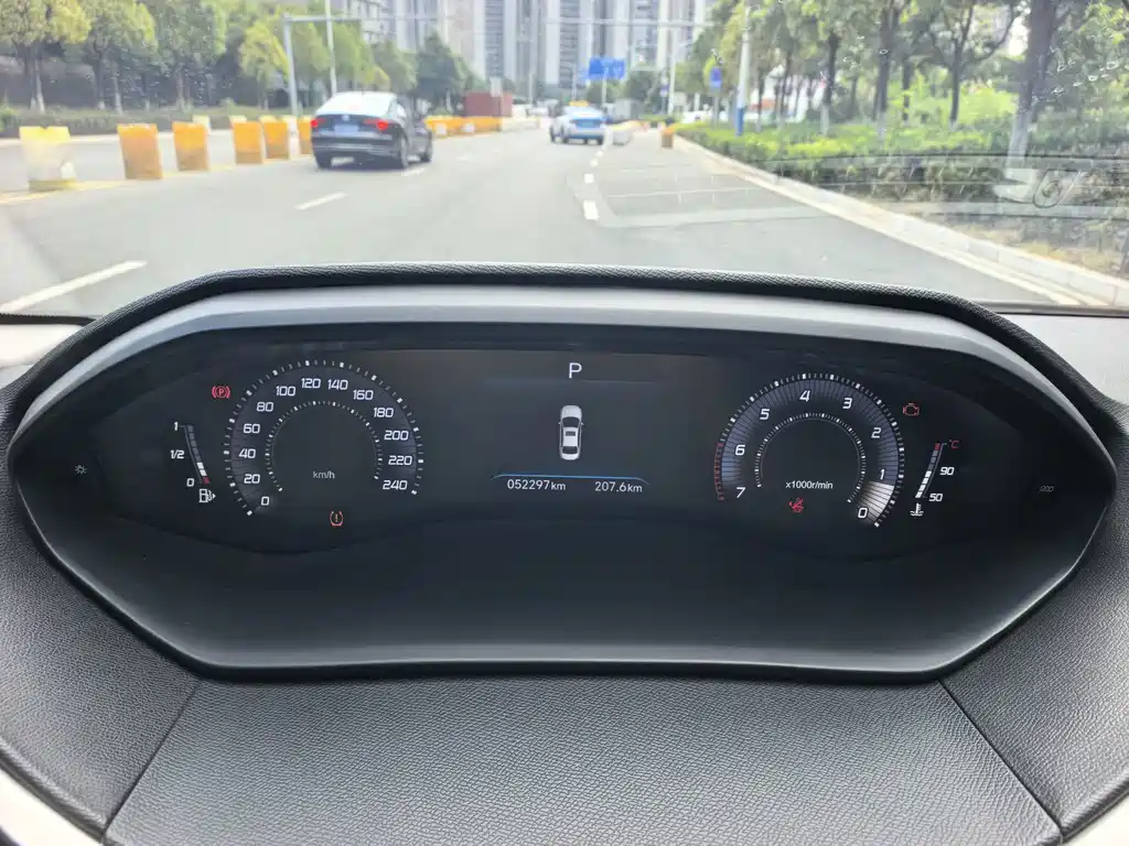 Peugeot 408 — миниатюра 9