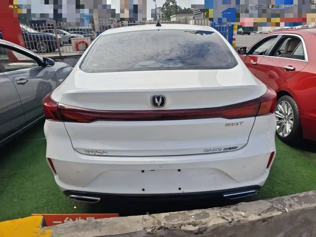 Changan Eado — миниатюра 6