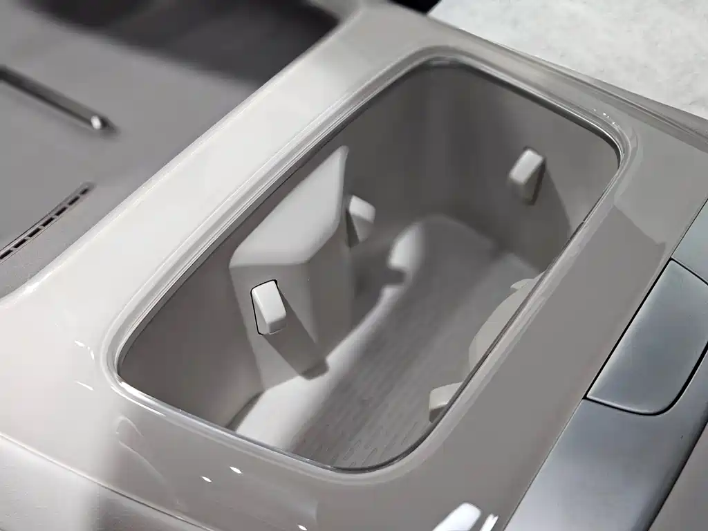 Changan Deepal DARK BLUE L07