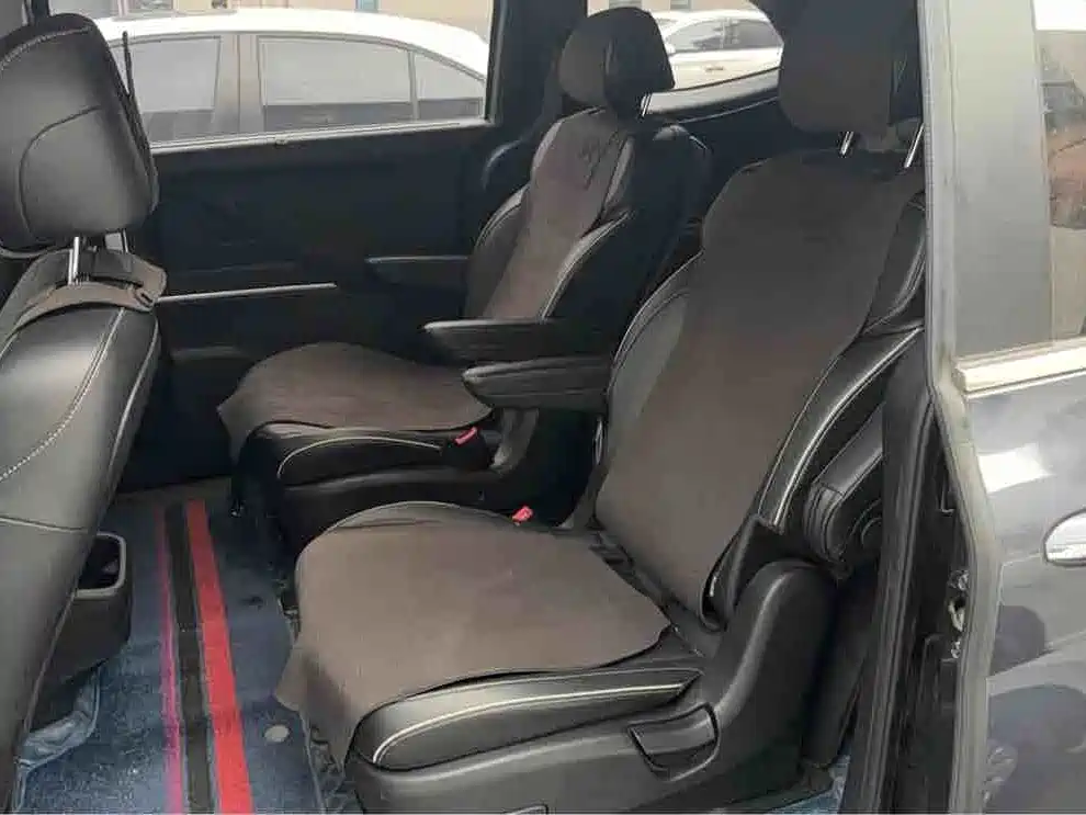 Hyundai Custo — миниатюра 2