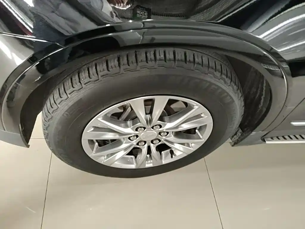 Cadillac XT5 — миниатюра 23