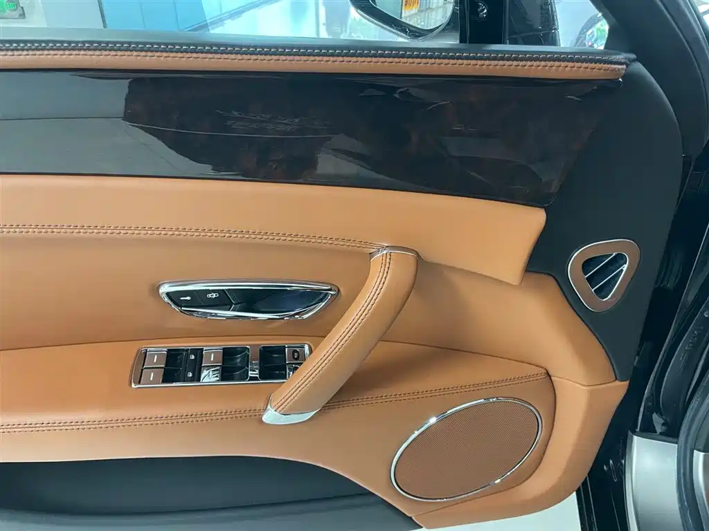 Bentley Flying Spur 2014 4.0T V8 Luxury
