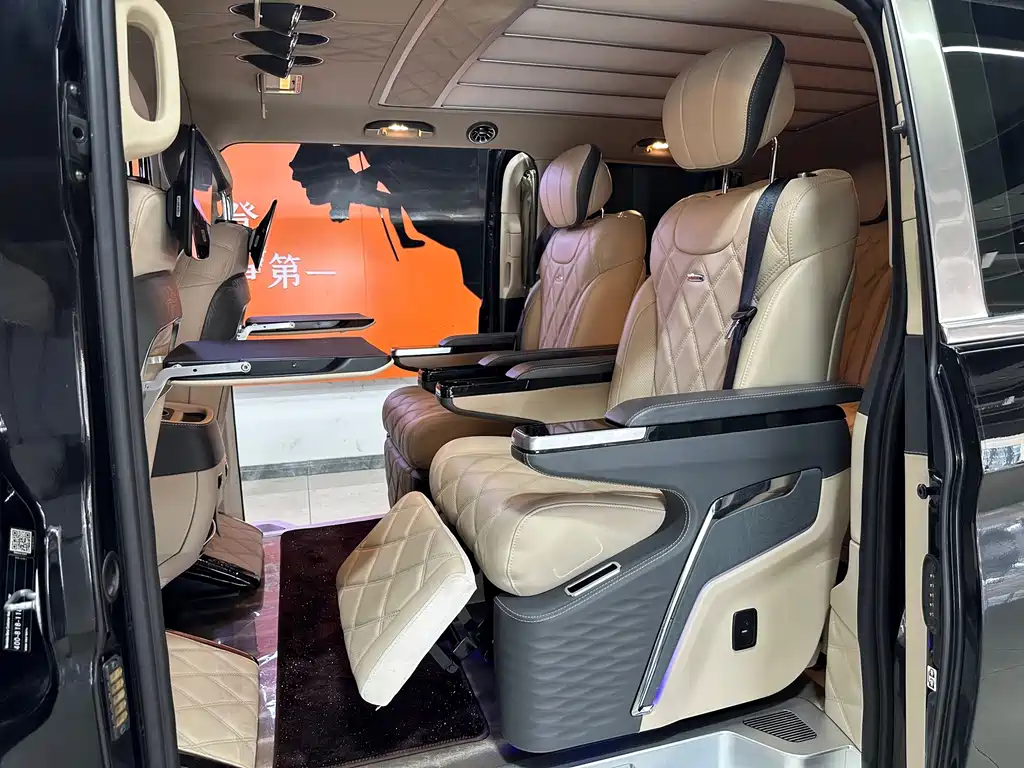 Mercedes-Benz Vito — миниатюра 6