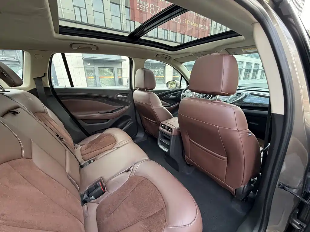 Buick Envision Plus — миниатюра 11